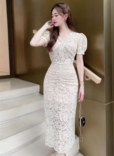 váy body